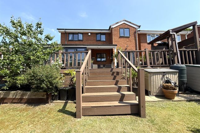 2, Weston Close, Cannock photo 2