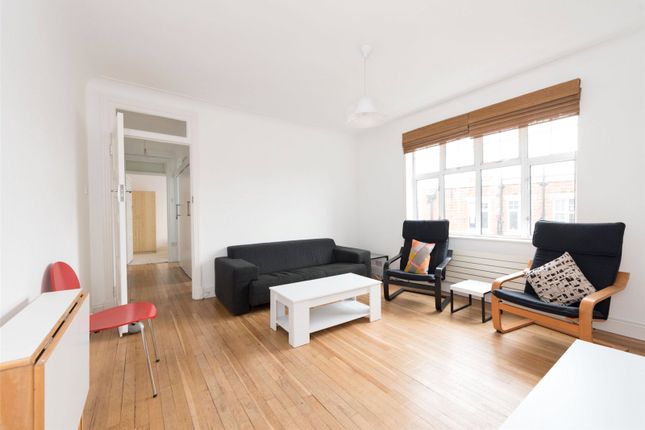 Flat for sale in Havercourt, Haverstock Hill