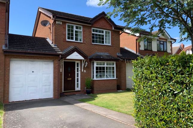 Detached house to rent in Sweet Briar Close, Muxton, Telford
