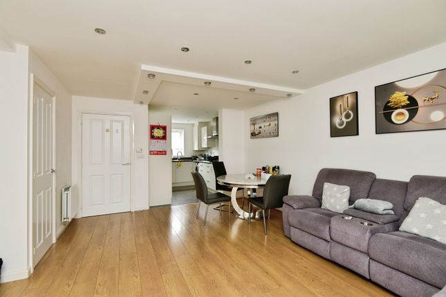 48, Barnton Way, Cheshire photo 4