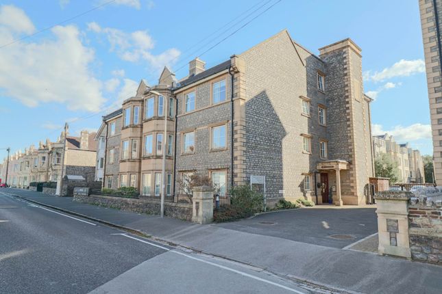 2-bed flat on Flat 10 Pegasus Lodge, Severn Road, Weston-super-Mare, £165,000