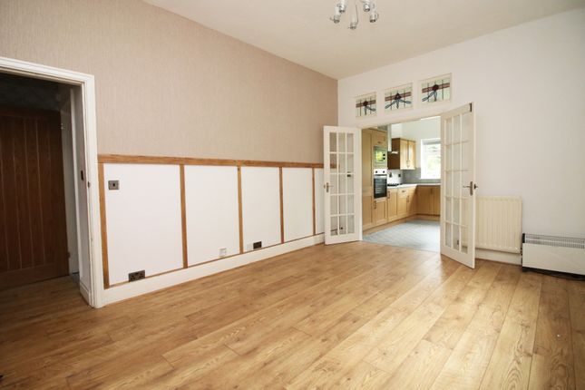 9a, Rossendale Avenue South, Thornton-Cleveleys photo 4