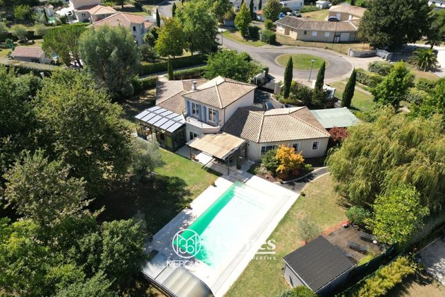 Thumbnail Property for sale in Arsac, 33460, Limousin, France