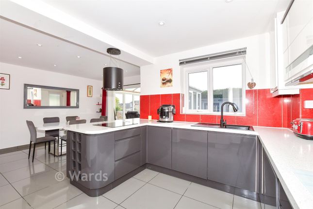 36, Flaxman Drive, Maidstone photo 3