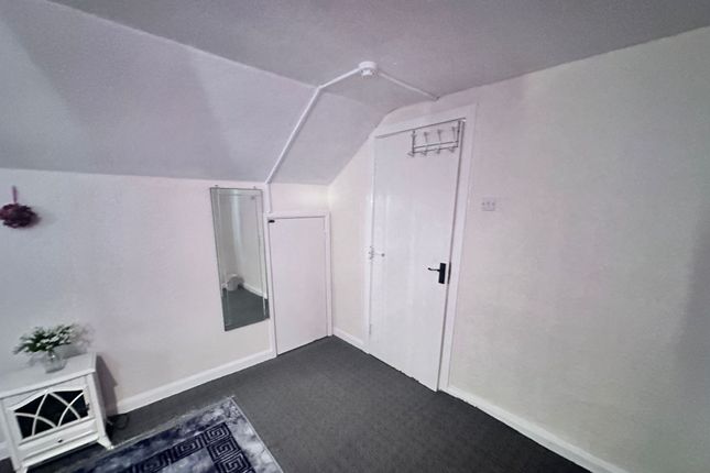 Y Foelas, Station Road, Llanrug, Caernarfon Ll55 4Be