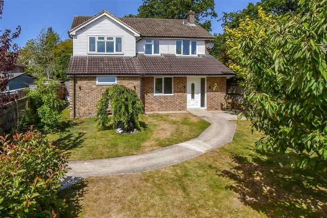 6-bed house on London Road, Uckfield, £479,000