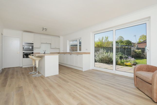 2, Barton Road, Canterbury photo 2