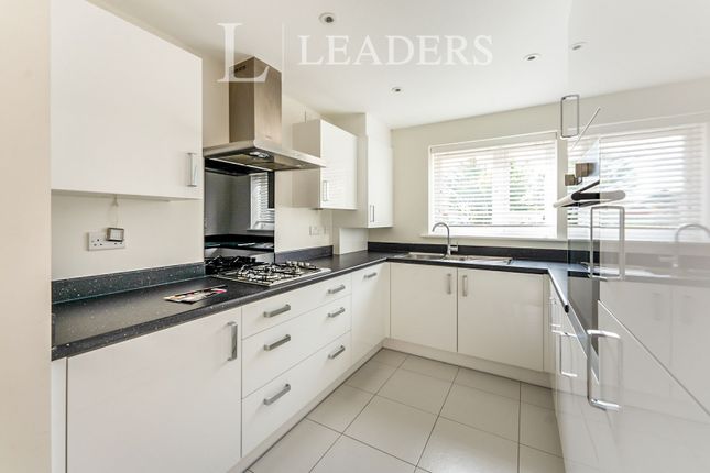 Trevett Place, Littlehampton photo 2