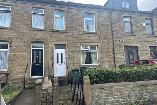 Terraced house to rent in Holly Road, Huddersfield