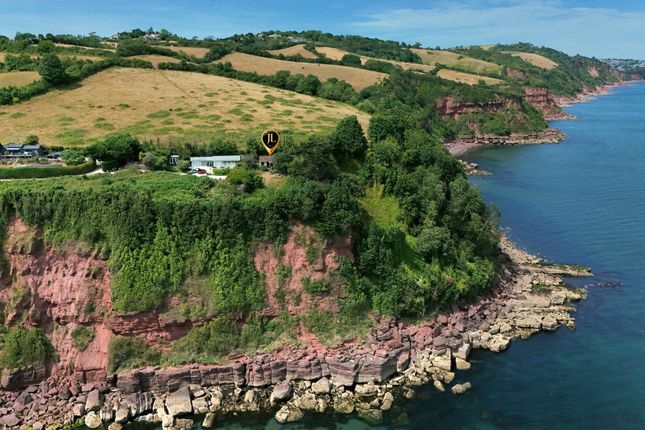 3-bed house on The Cabin Steep Hill, Torquay, £325,000