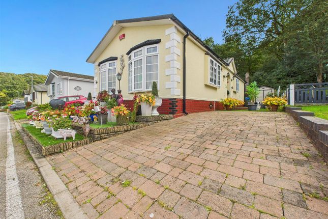 3-bed caravan on 150, Lower Lodge Park, Rugeley Road, Rugeley, £210,000