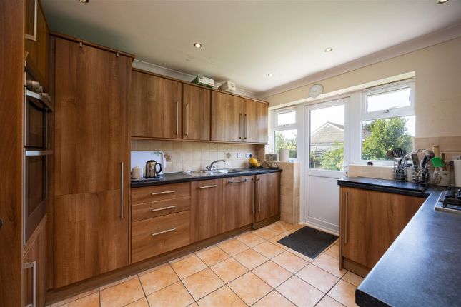 Farleys End, West Hill Lane, Yarmouth photo 5