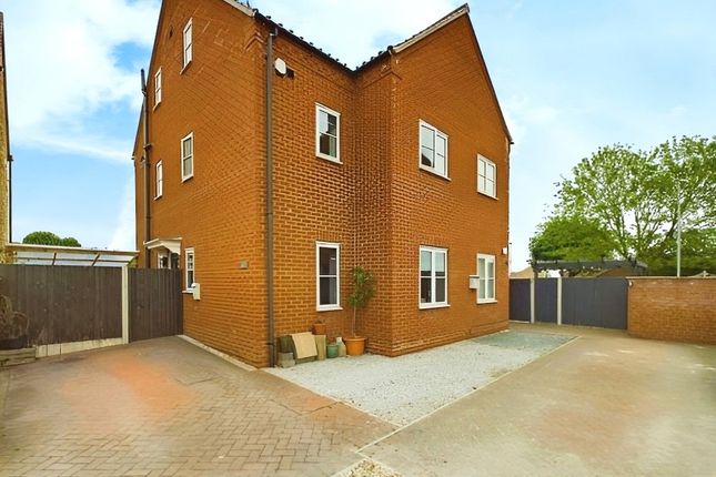 Semi-detached house for sale in Harvest Court, Lincoln, Lincolnshire