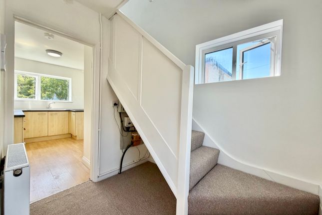 6, Weston Road, Cardiff photo 4