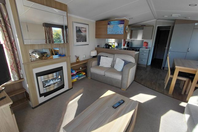 Swift Bordeaux, Swanage Bay View, Swanage photo 5