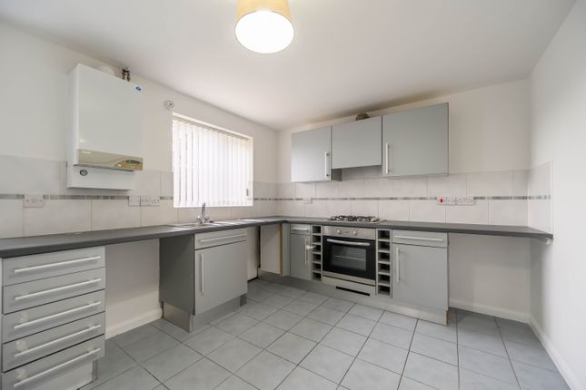 8, Avocet Close, Heanor photo 2
