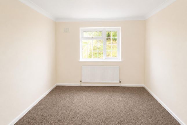 280, Desborough Avenue, High Wycombe photo 5