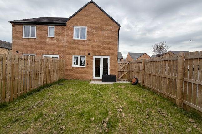 108, Grey Street, Burnley photo 4