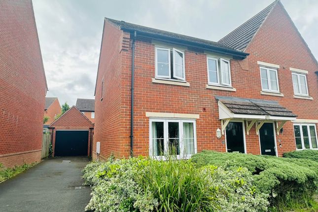 Thumbnail Semi-detached house to rent in Ash Way, Didcot