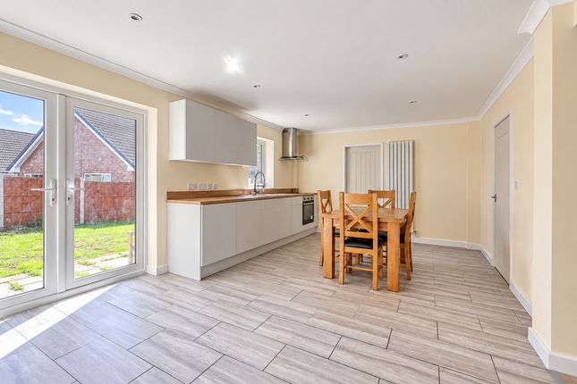 16, Tee Lane, Scunthorpe photo 5
