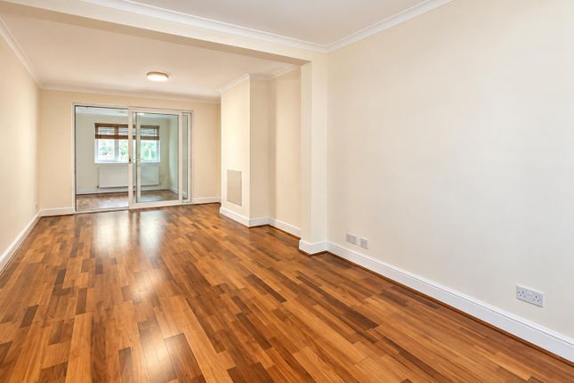 5, Ennismore Avenue, Greenford photo 2