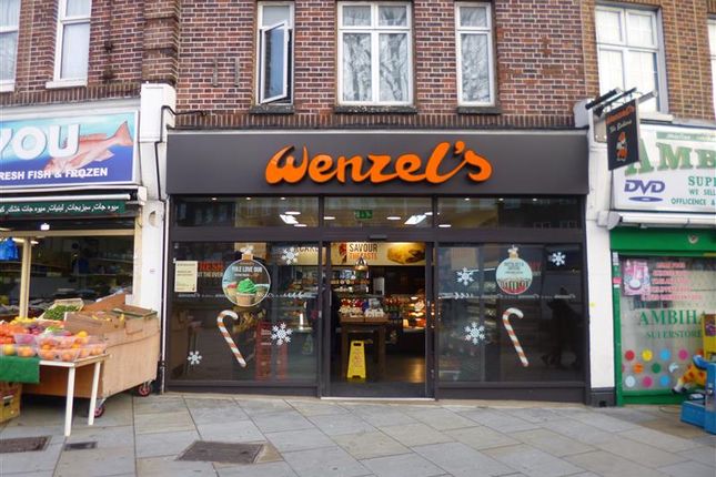 3 bed maisonette to rent in Watling Avenue, Edgware