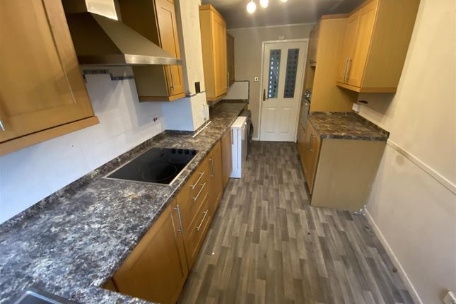 37, Abberley Avenue, Stourport-On-Severn photo 5