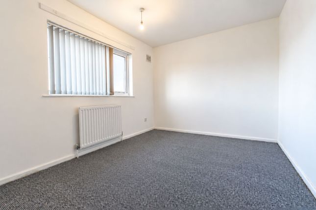 9 Sephton Drive, Ormskirk photo 4