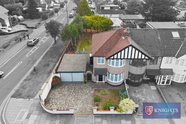 2, Hamilton Avenue, London photo 2