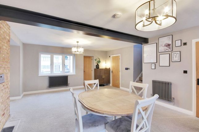 4, Grenville Close, Gravesend photo 4