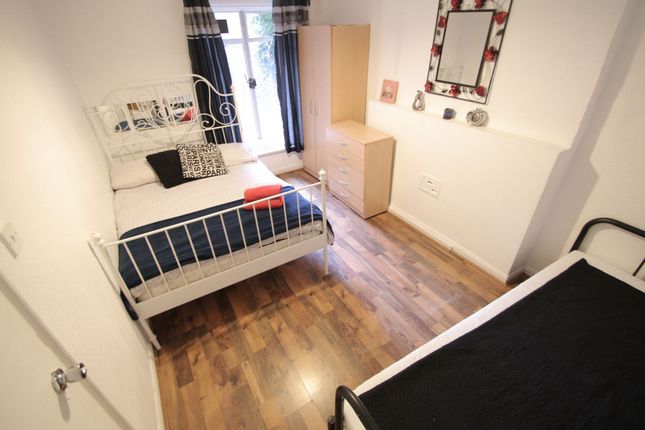 Thumbnail Room to rent in Fordham Street, Aldgate