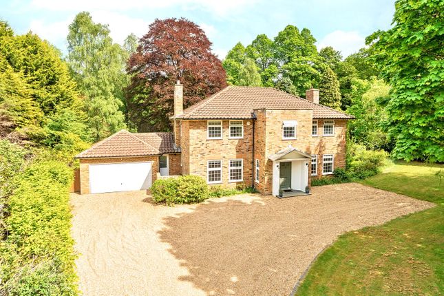 5-bed house on 5, Star Hill Drive, Farnham, £1,650,000