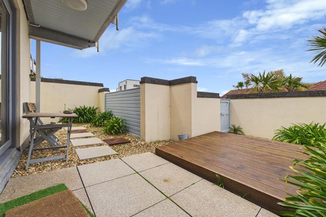 2, The Lighthouse, 4 Pentire Avenue, Newquay photo 4