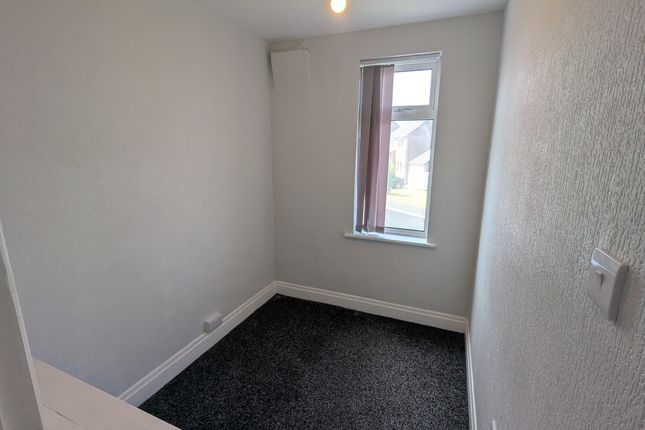 10 Springvale Terrace, Springvale Terrace, Middlesbrough, TS5, Middlesbrough photo 5