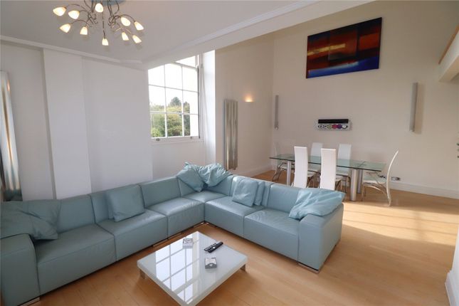 8, Thorndon Hall, Ingrave photo 5