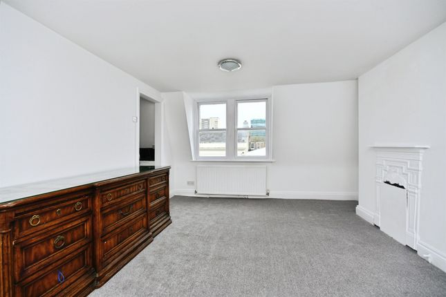 Flat 4, 16, Devonshire Place, Brighton photo 2