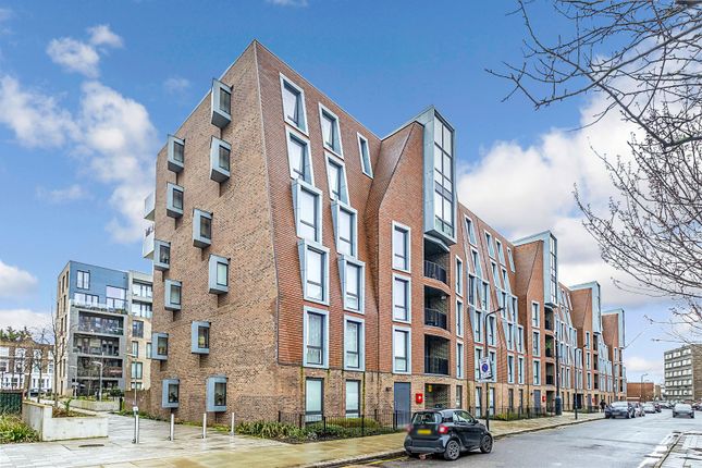 Thumbnail Flat for sale in Cambridge Road, London