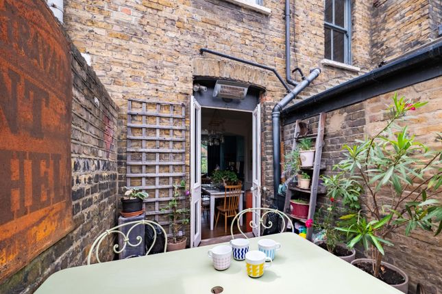 Semi-detached house to rent in Teesdale Street, London