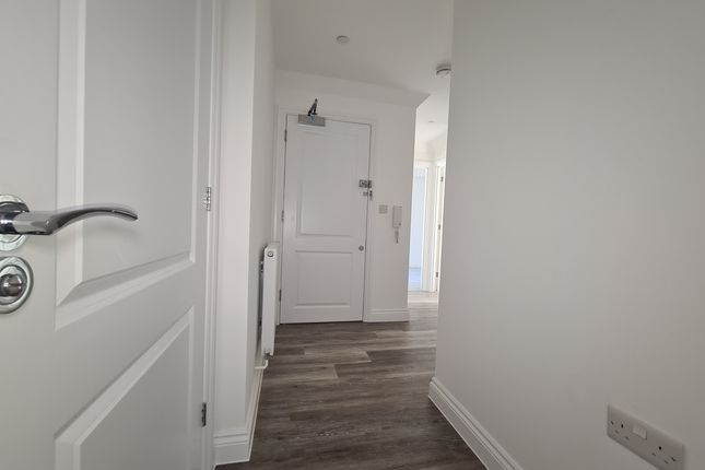 Flat Flat 10, 121, St. Johns Hill, Sevenoaks photo 5