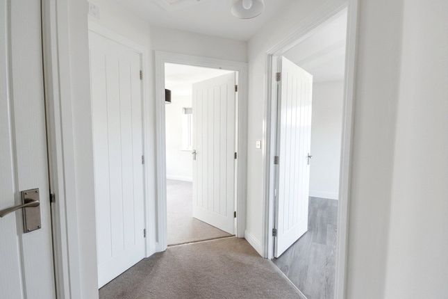 5, Hiscox Way, Bristol photo 5
