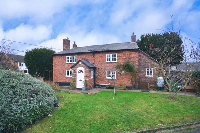 Thumbnail Detached house for sale in Eythrope Road, Stone, Buckinghamshire