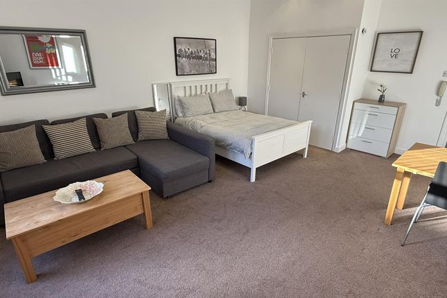 Flat 1, 71, Clyde Road, Manchester photo 3