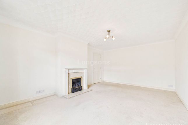 28, Woodpecker Drive, Thetford photo 3