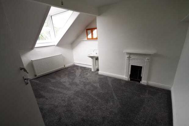 Terraced house to rent in Feversham Crescent, York