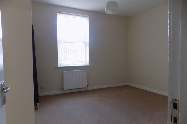 27, Angela Street, Blackburn photo 5