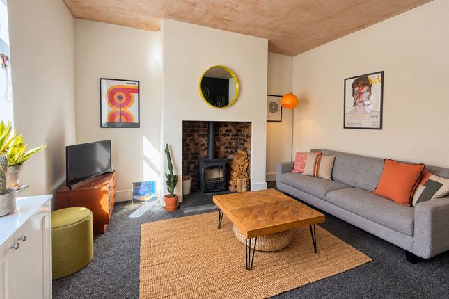 25 Mellor Street, Manchester photo 3