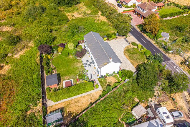 225, Wakering Road, Southend-on-sea photo 3