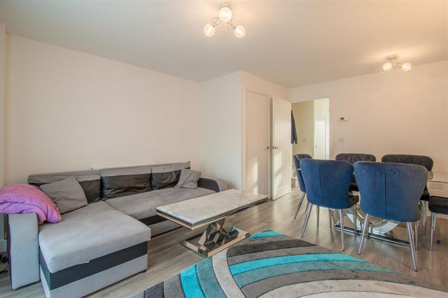 39, Barracuda Rise, Southam photo 2