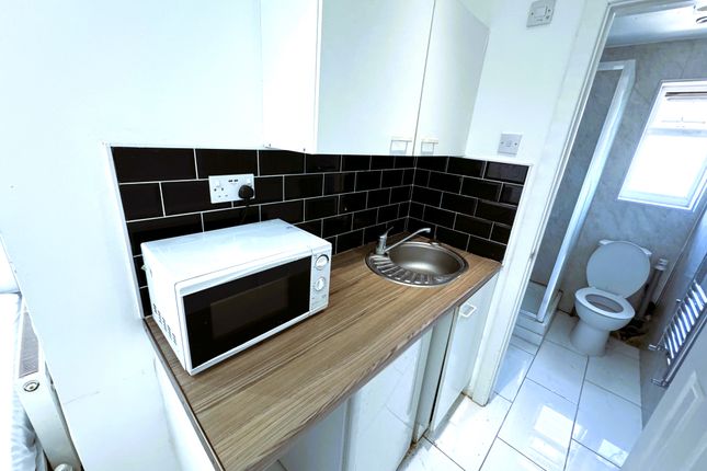 427, Ilford Lane, Ilford photo 3