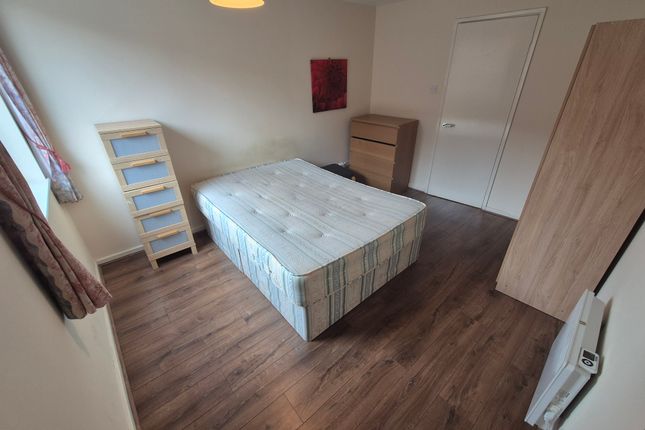 39, City Heights, Birmingham photo 4